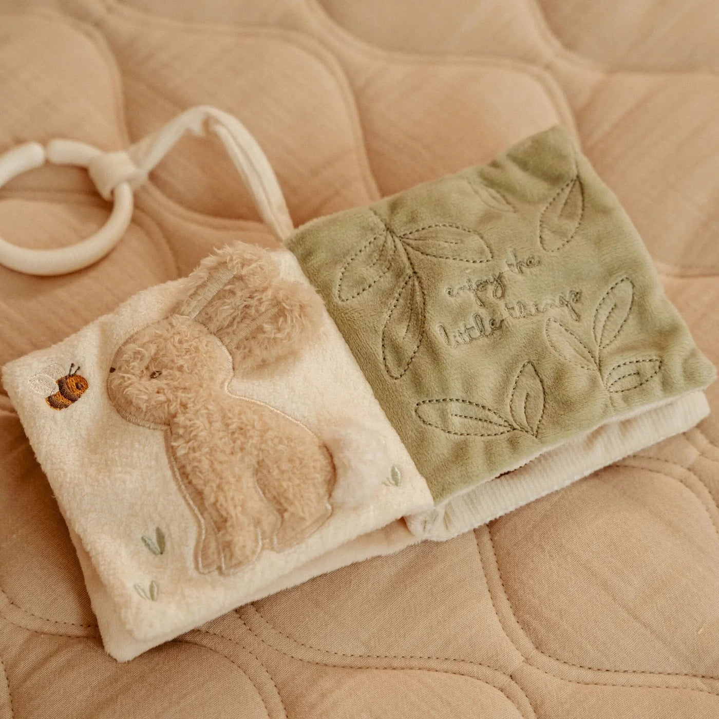 Little Dutch - Buggyboekje Newborn Naturals | Zacht & Speels