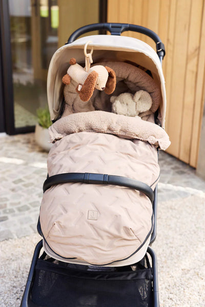 Jollein - Voetenzak Buggy / Kinderwagen Embossed | Milky Coffee