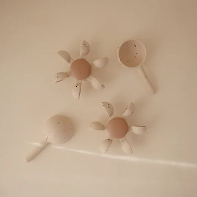 Mushie – Badspeeltje Water Wheel | Interactief & Duurzaam
