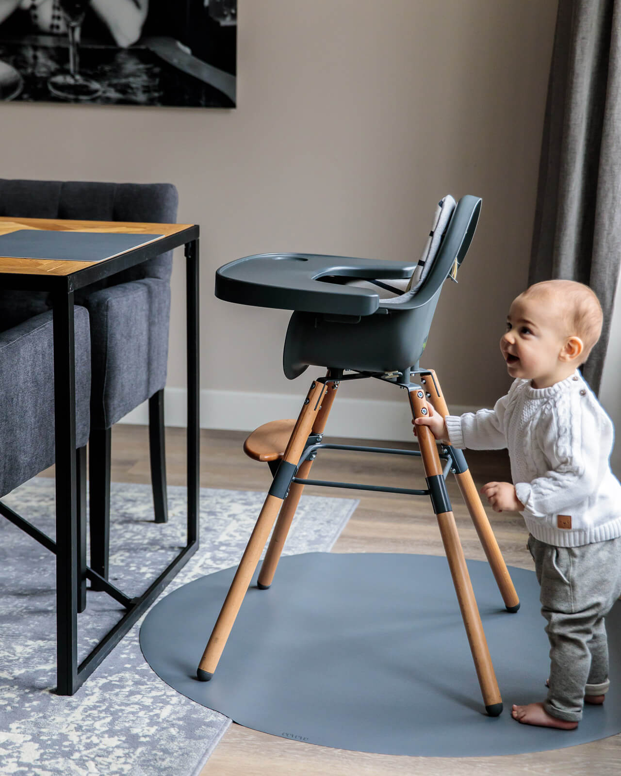 Knoeimat Round Granite