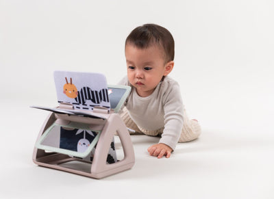 Taf Toys - Draaiend Activiteitenboekje Black/White | Baby 0m+