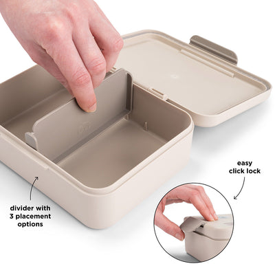 Done by Deer – Lunchbox Met Verdeler | Celebration Sand