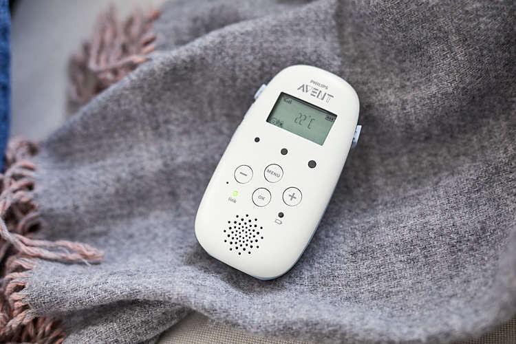 Avent - Babyfoon SCD715/26 | Kristalhelder Geluid, Nachtlicht & Terugspreekfunctie