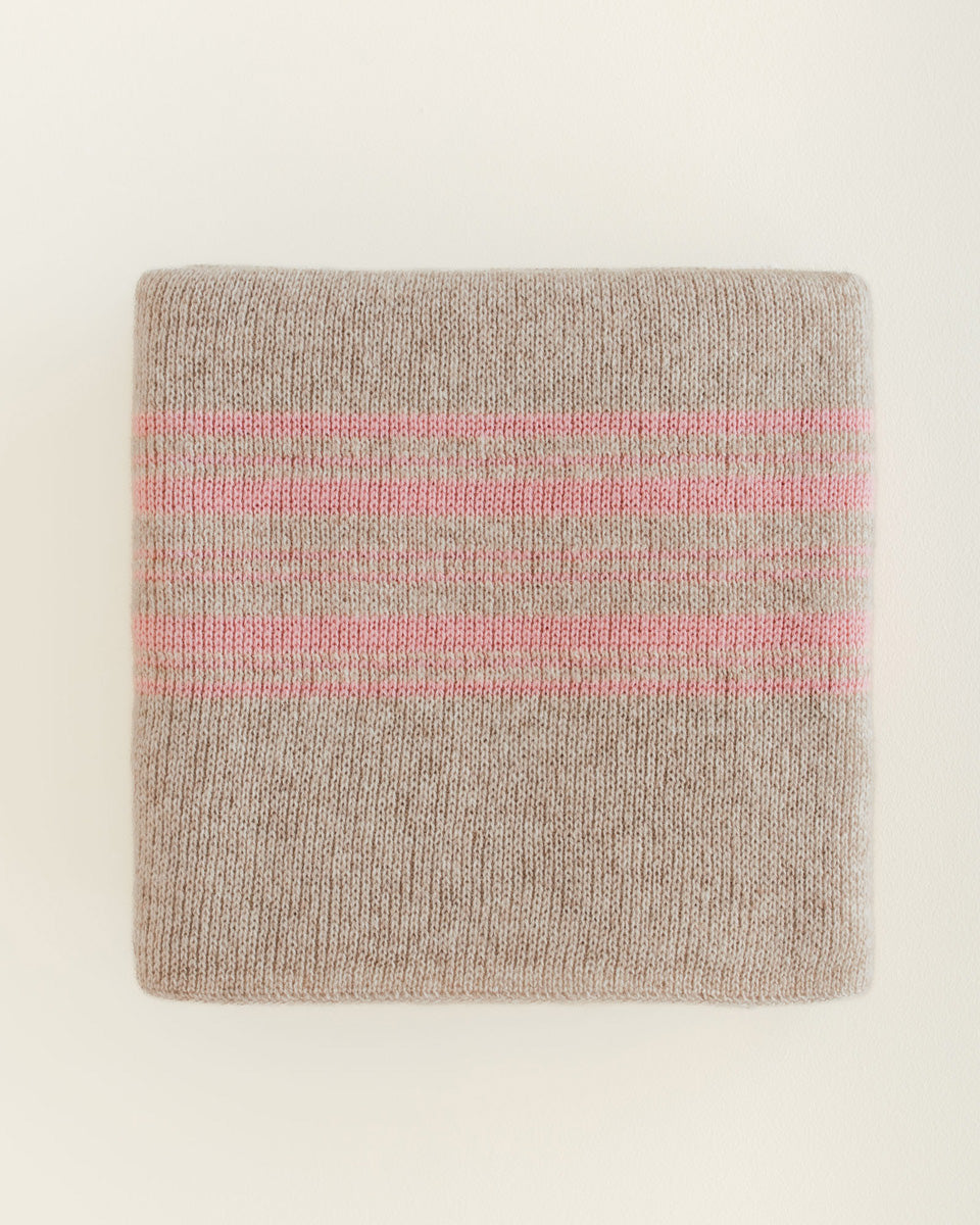 Hvid - Deken 70 x 95 cm Gilbert | Sand / Bubblegum