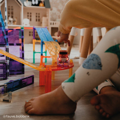 Cleverclixx - Magnetische Tegels Race Track Intense | 65-delige Racebaan Bouwset