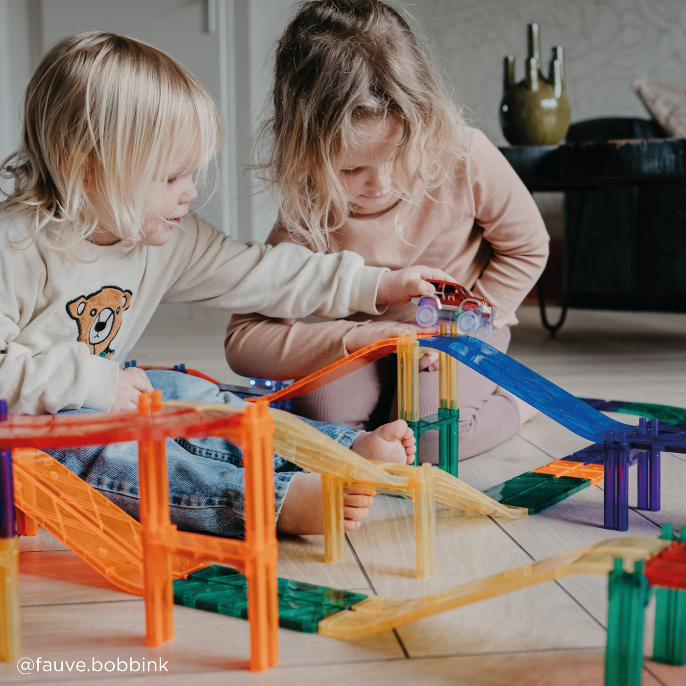 Cleverclixx - Magnetische Tegels Race Track Intense | 65-delige Racebaan Bouwset