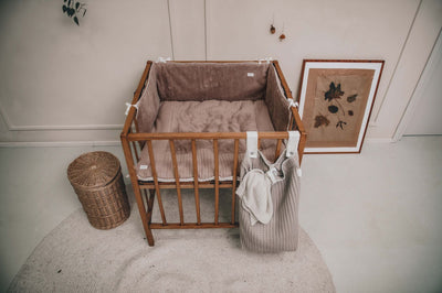 Omrander Bed / Park Amsterdam Wafel Caffe