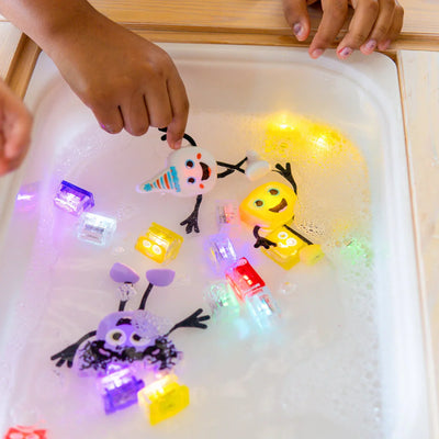 Glo Pals - Badspeeltje Met Licht Light Up | Party White