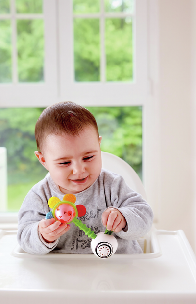 Hape - Rammelaar Shake And Sparkle Flower