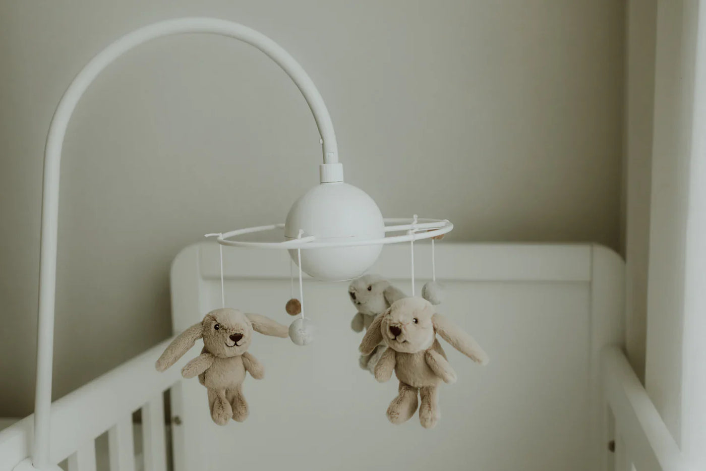 Flow - Mobiel Milo White | Konijnen Melodietjes