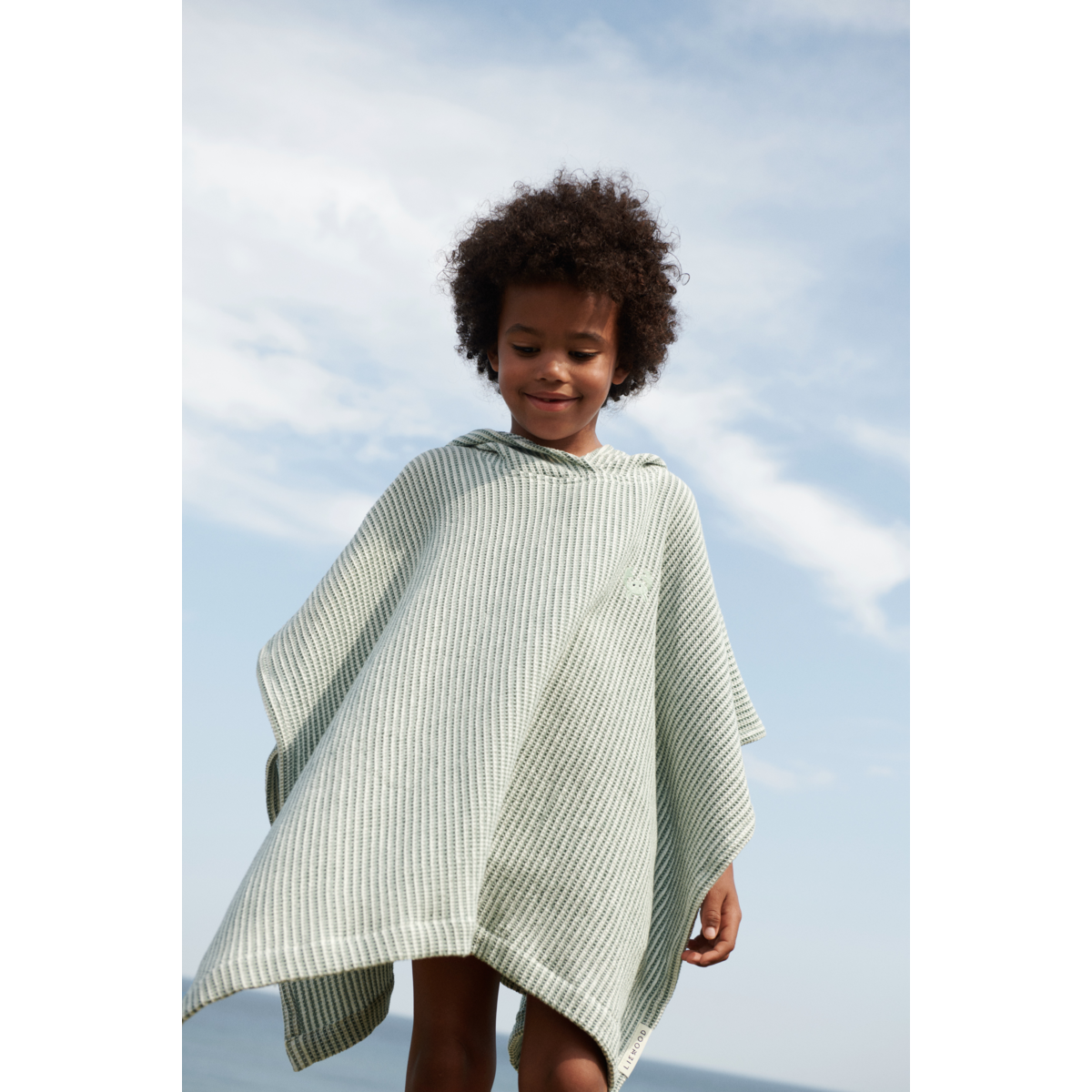 Liewood - Poncho Paco Embroidery | Y/D Stripe Peppermint / Creme De La Creme