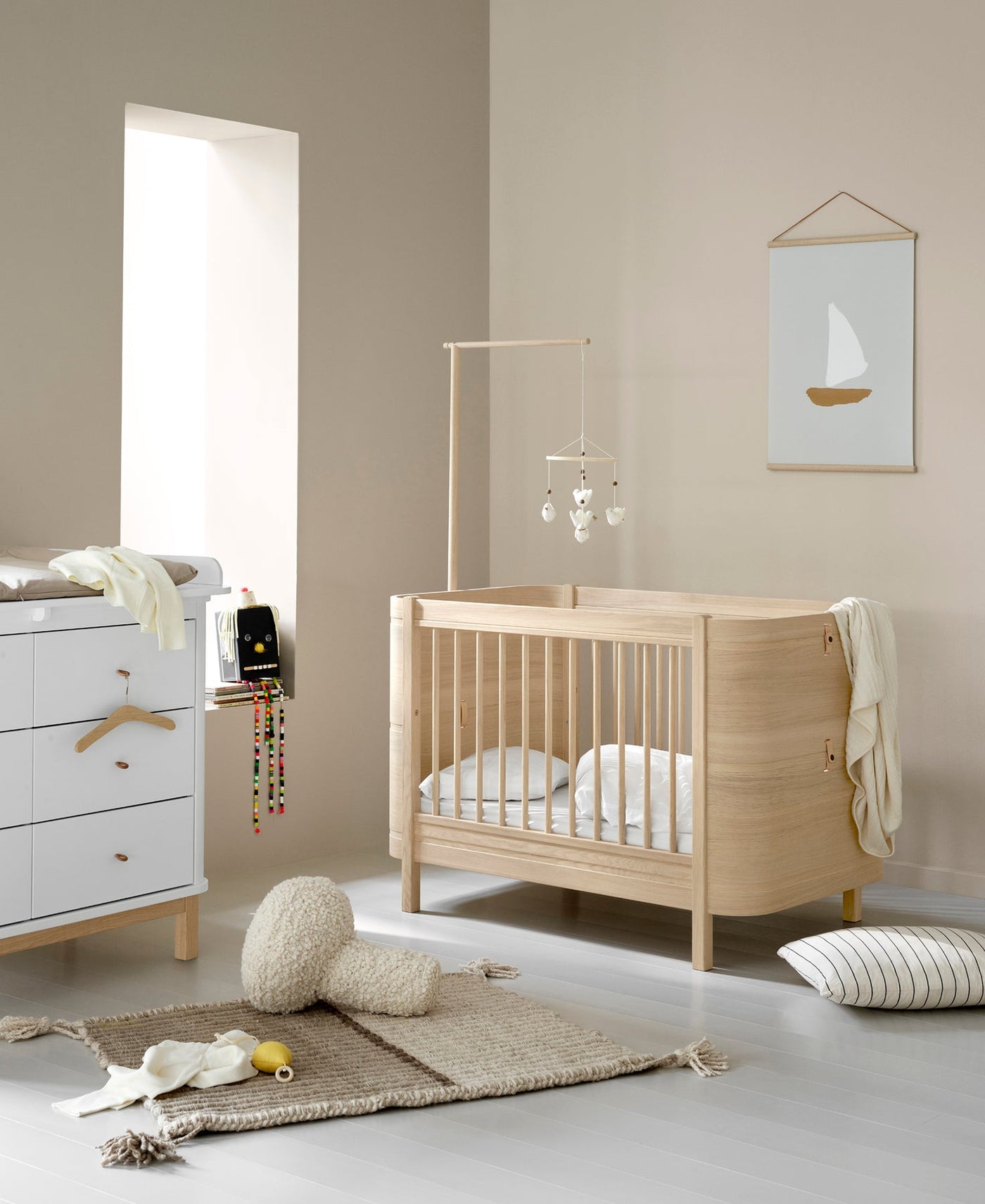 Oliver Furniture Mini+ Wood Special Oak Bed met Conversieset | Van Baby tot Junior
