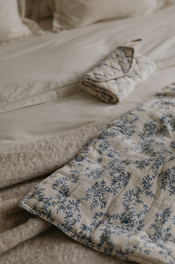 Garbo & Friends - Gevuld Deken 100 x 140 cm | Jardim