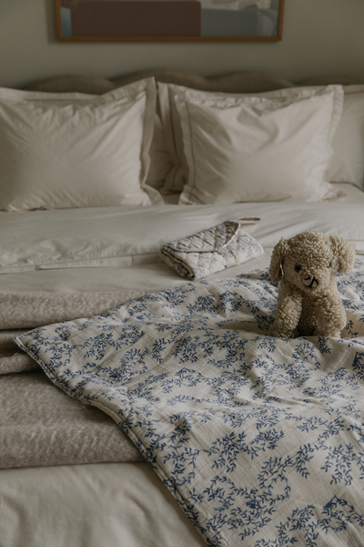 Garbo & Friends - Gevuld Deken 100 x 140 cm | Jardim