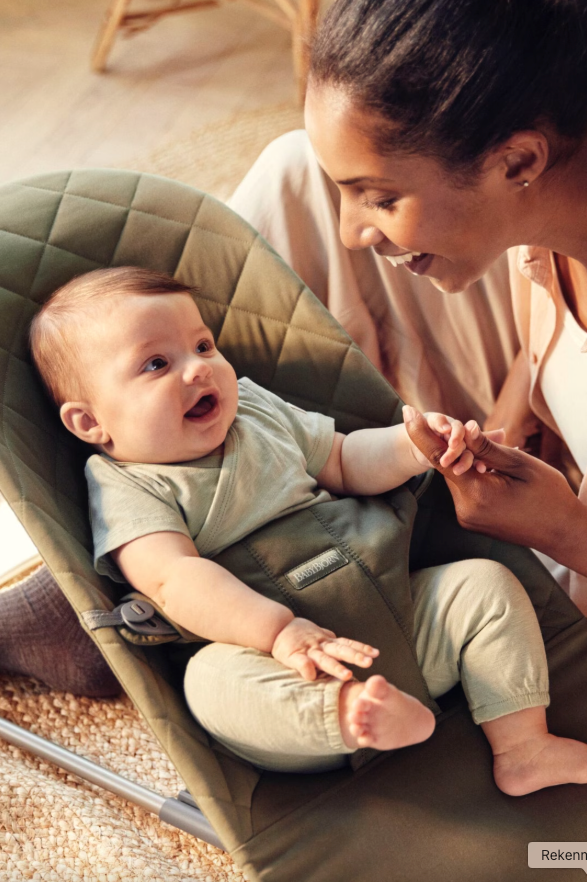 BabyBjörn - Relax Bliss Woven Quilt | Donkergroen