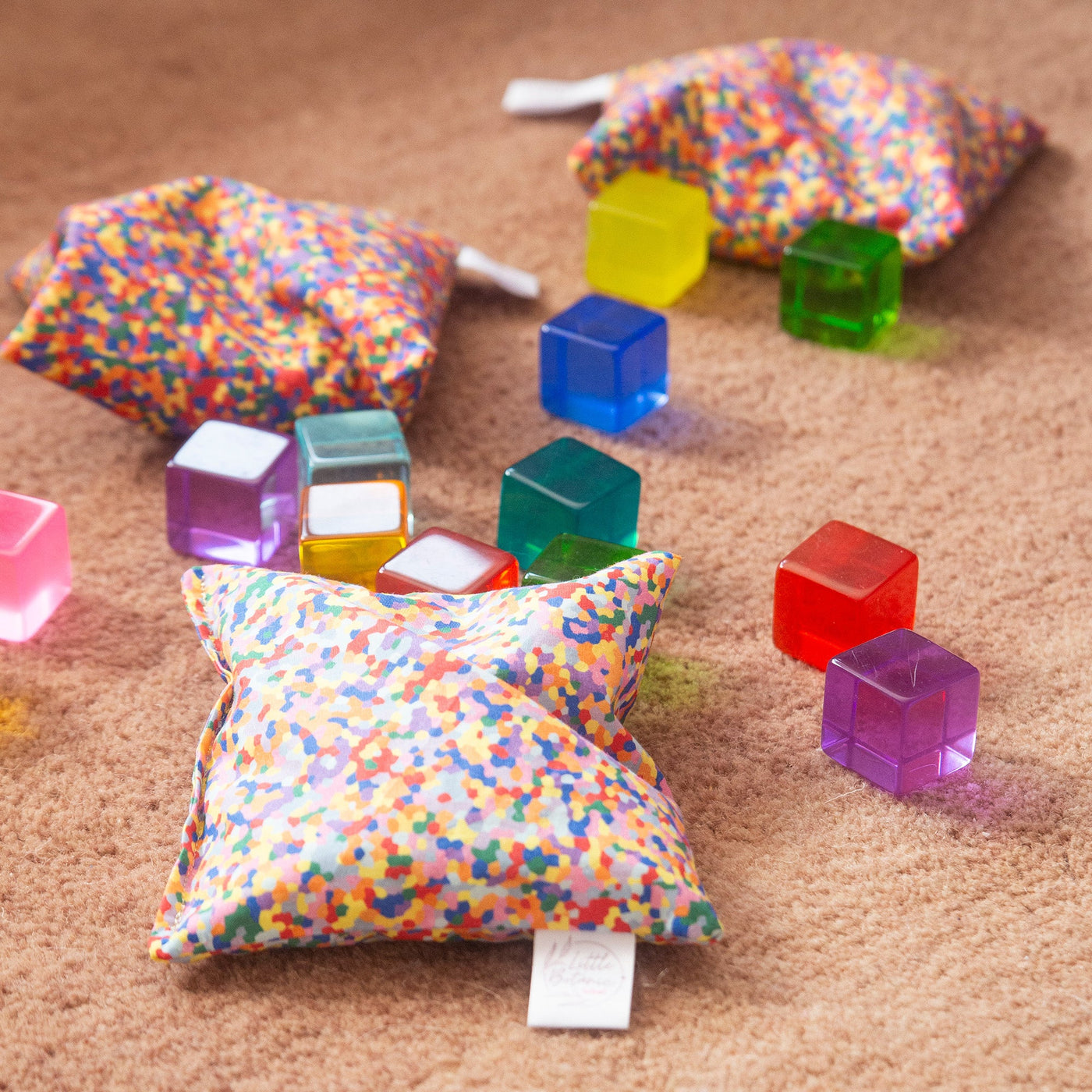 Little Botanic Label - Sensorische Pittenzakjes Regenboog + Confetti | 7 Stuks