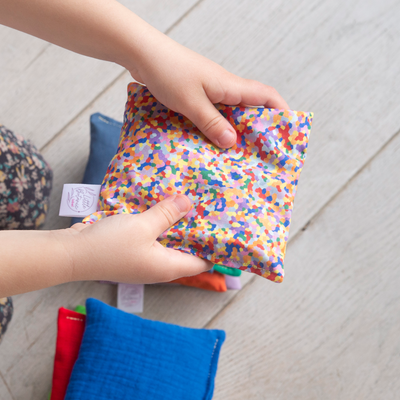 Little Botanic Label - Sensorische Pittenzakjes Regenboog + Super Confetti | 7 Stuks