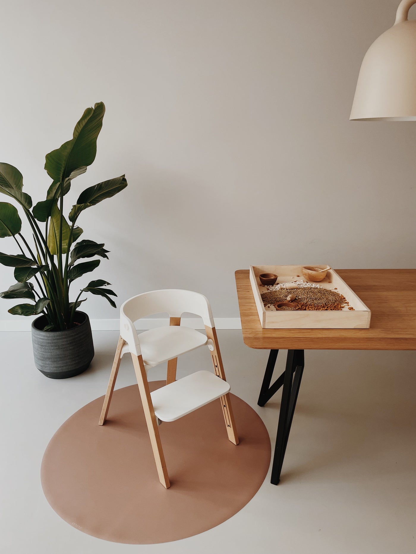 Knoeimat Round Cappuccino